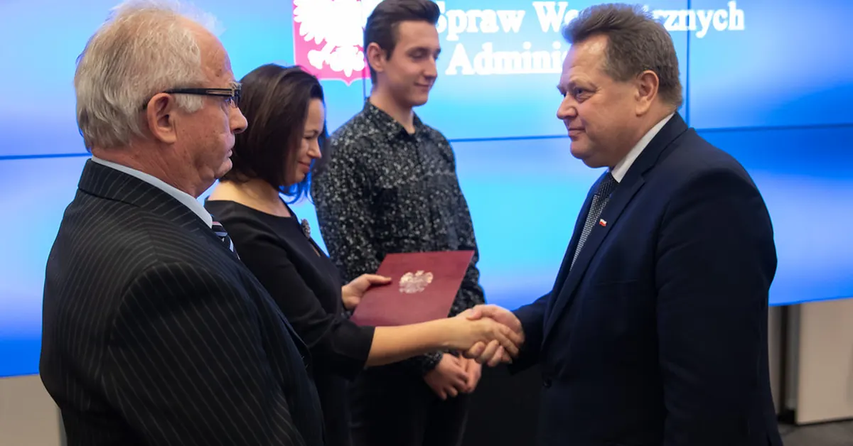 Profilaktyka zębów w rodzinie – jak unikać problemów